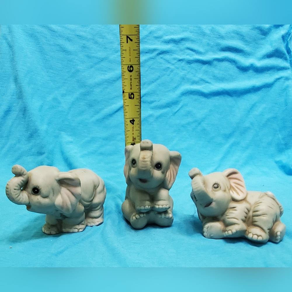 Vintage ELEPHANTS 4 pcs